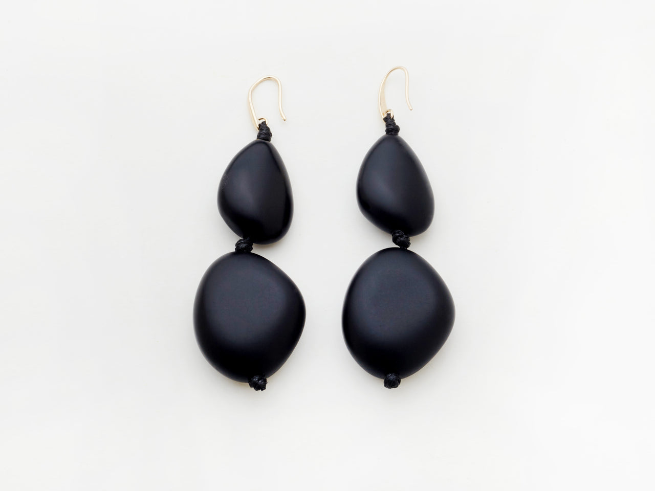 Pebble Earrings in Black