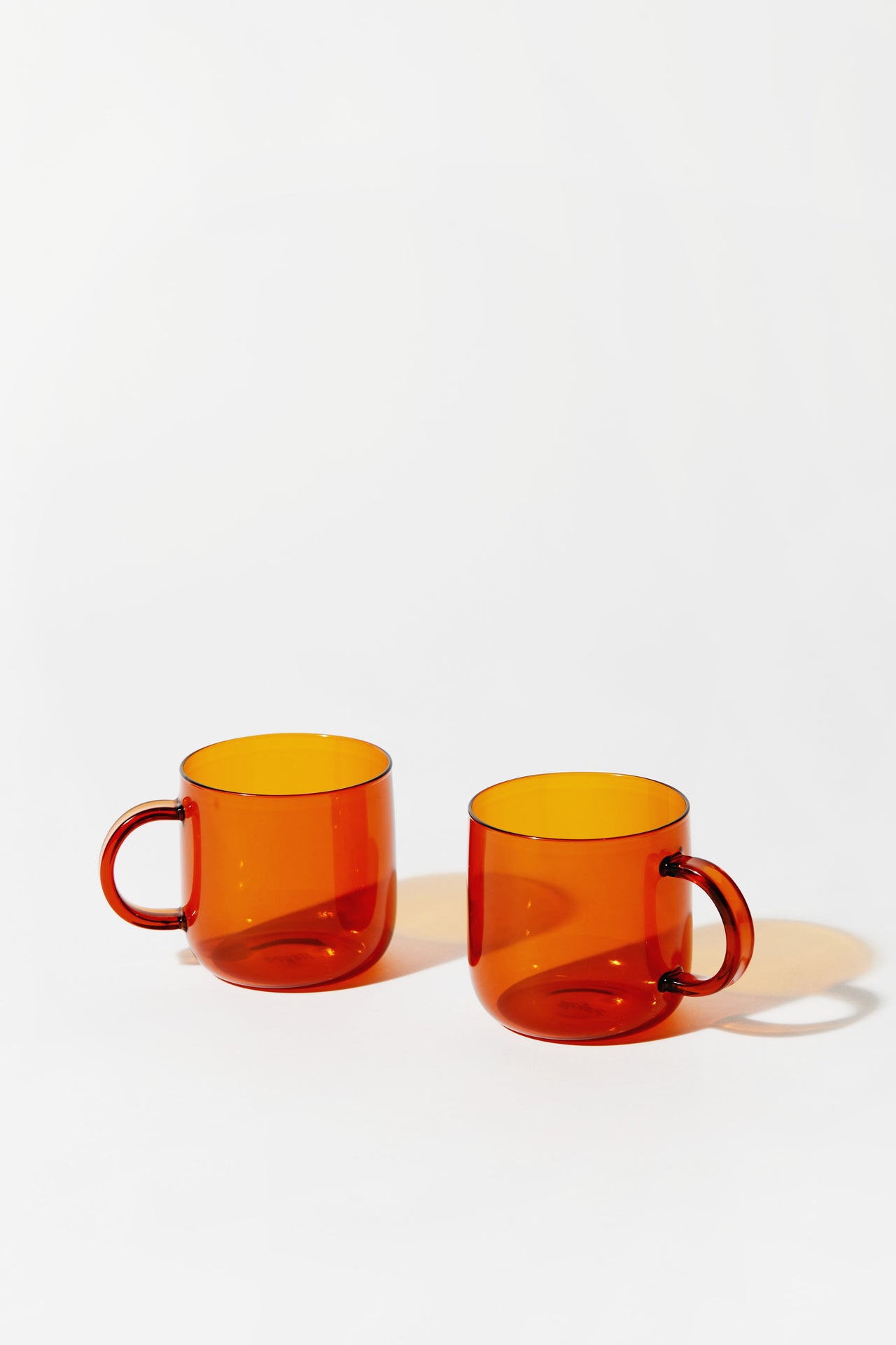 CORO CUP SET IN AMBER