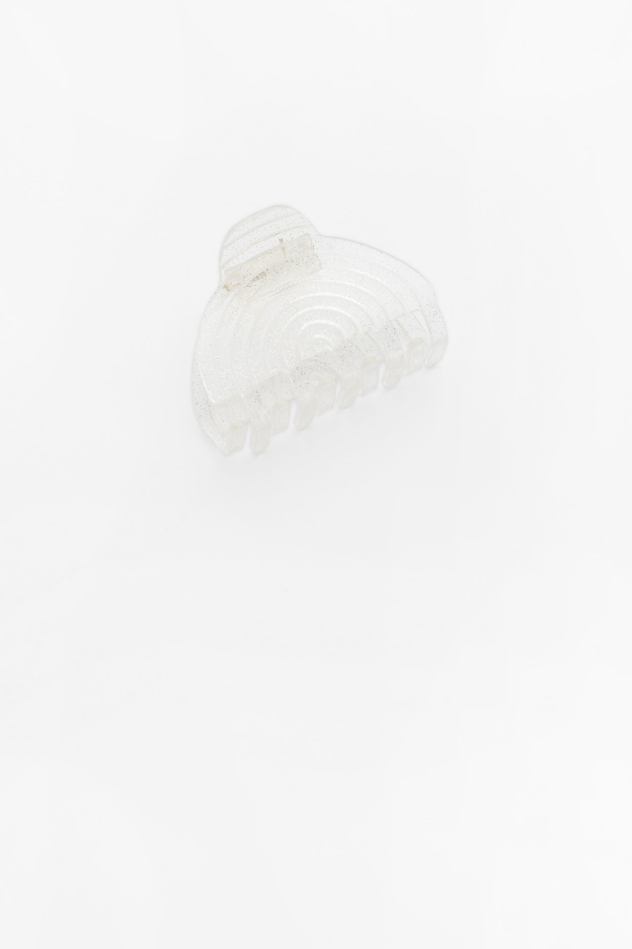 Airlie Clip in Clear